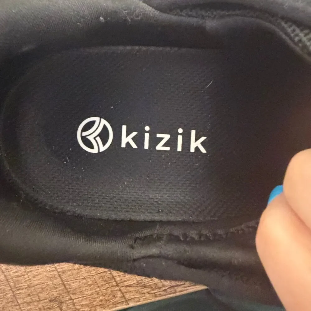 black Kizik Madrid Eco-Knit hands-free sneakers unisex women’s 9.5 wide men’s 8W